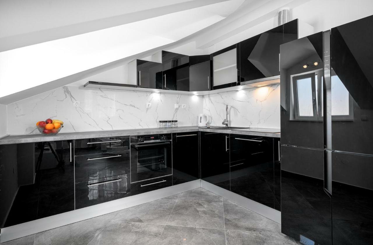 Apartments Lipic Vodice Exterior foto