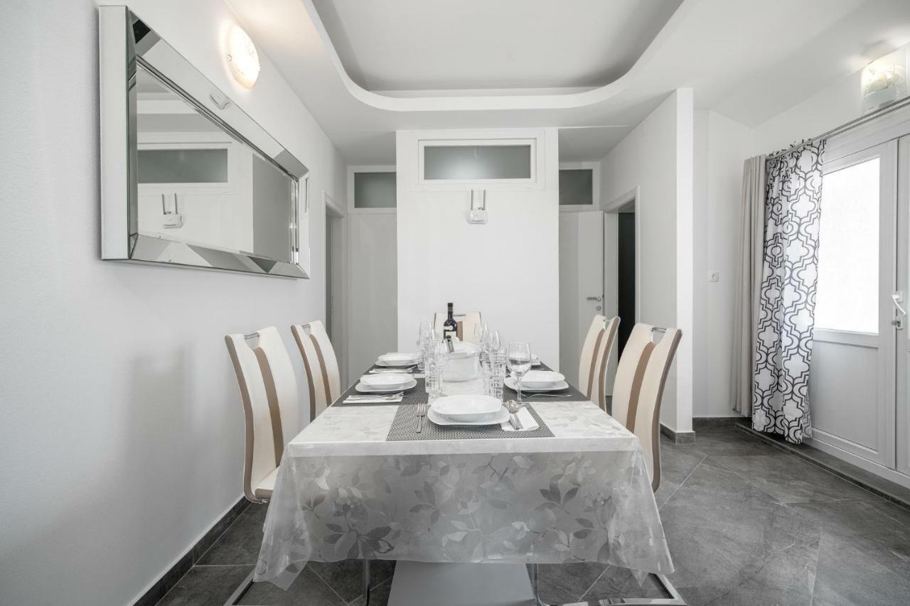 Apartments Lipic Vodice Exterior foto